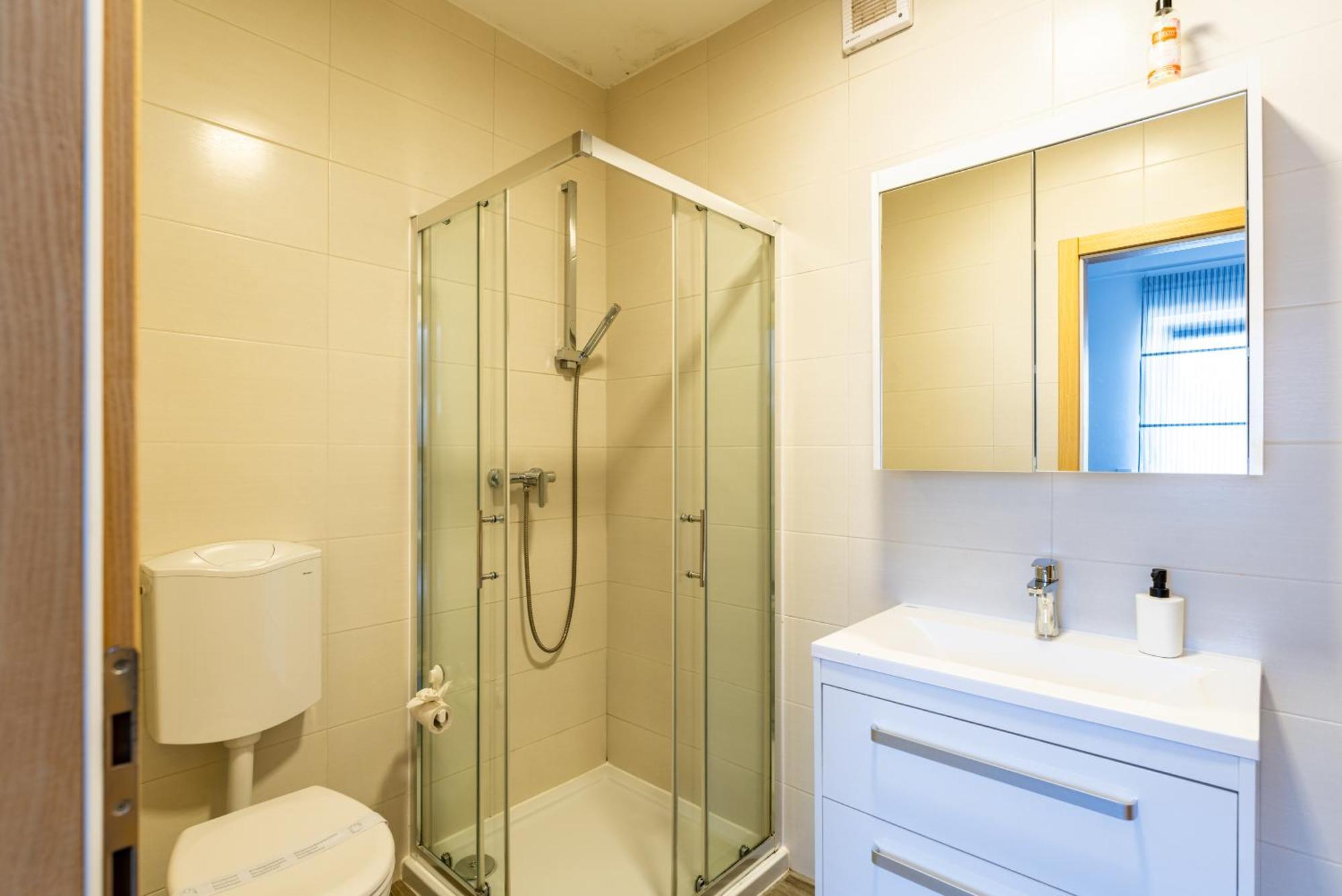 Studio Apartman The Little Prince Бйеловар Екстериор снимка