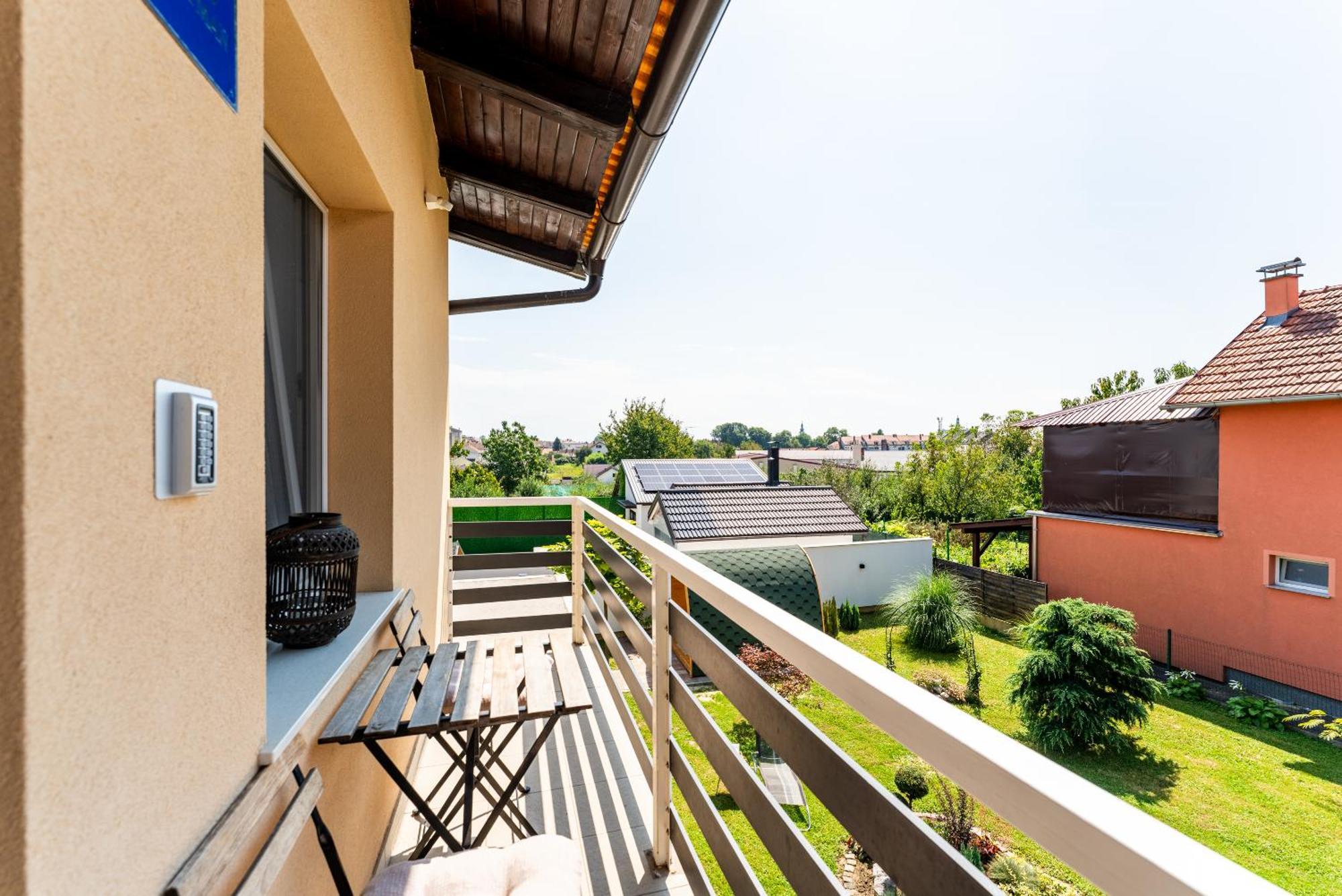 Studio Apartman The Little Prince Бйеловар Екстериор снимка